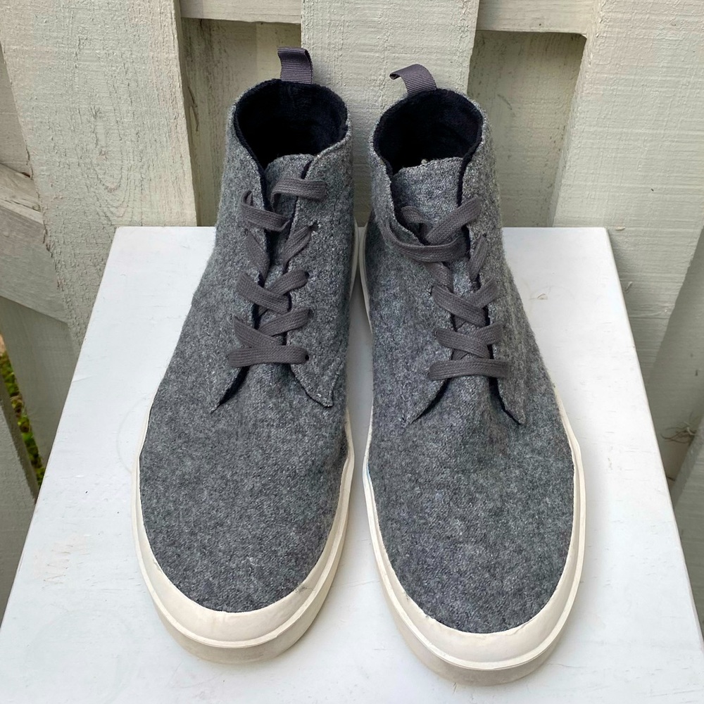 Charcoal Grey Steve Madden Fenway Shoes